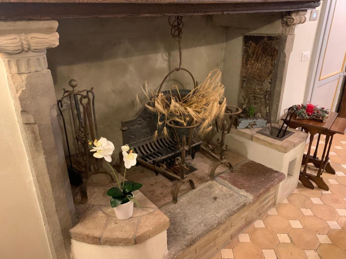 Cortona Suite - The House With Well And The Frescos Palace Εξωτερικό φωτογραφία