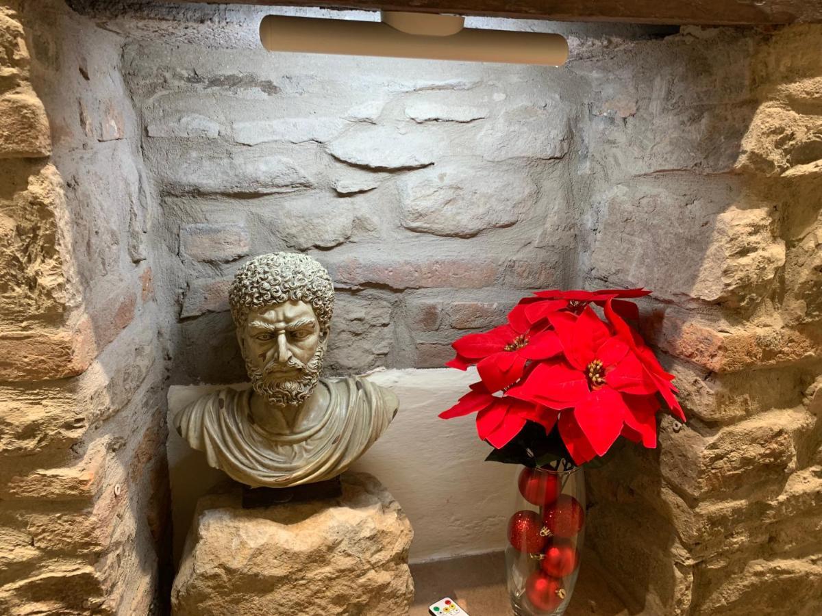 Cortona Suite - The House With Well And The Frescos Palace Εξωτερικό φωτογραφία